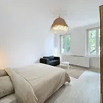 Spacious 2 Bedroom Accommodation Petite France